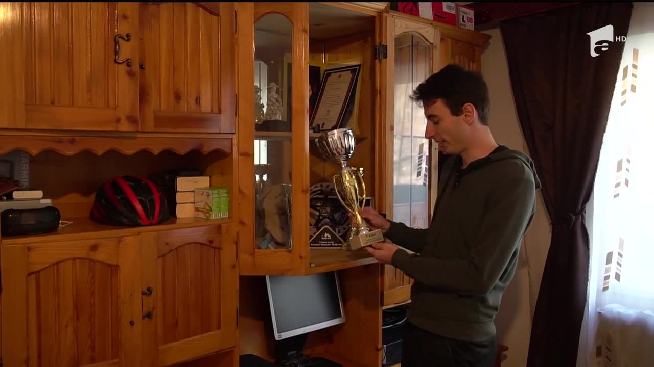 AjutEu, 2 decembrie 2021. Povestea lui Sabin Husariu, un campion care a făcut performanţă când nimeni nu-i dădea nicio şansă